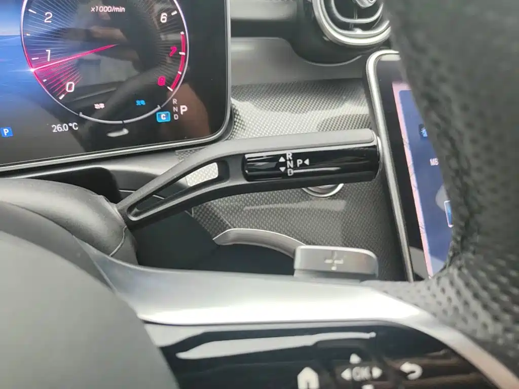 Mercedes-Benz C-Class — миниатюра 14