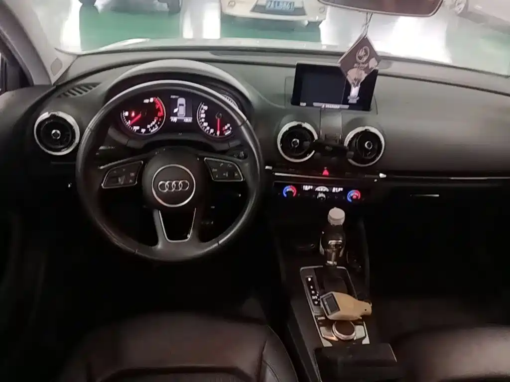 Audi A3 — миниатюра 10
