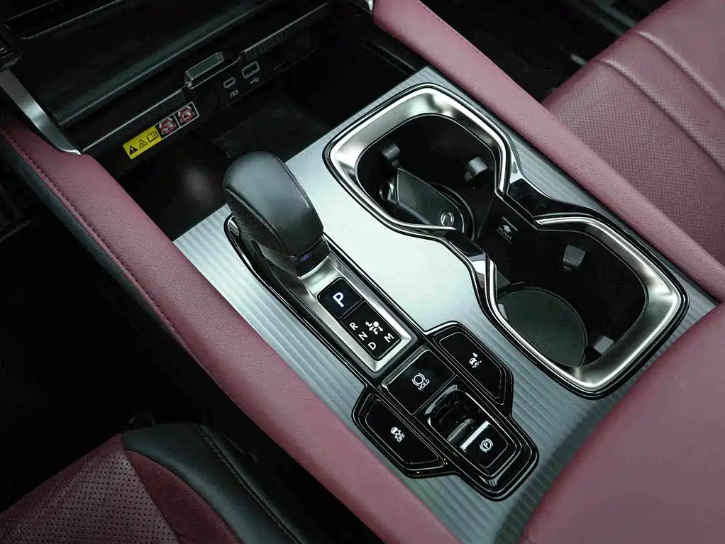 Lexus RX — миниатюра 10
