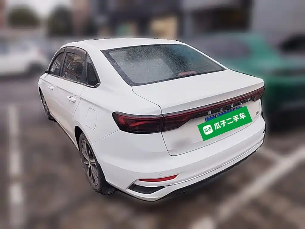 Geely Emgrand — миниатюра 7
