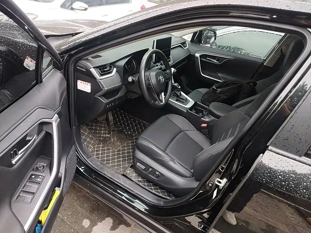 Toyota Wildlander — миниатюра 21