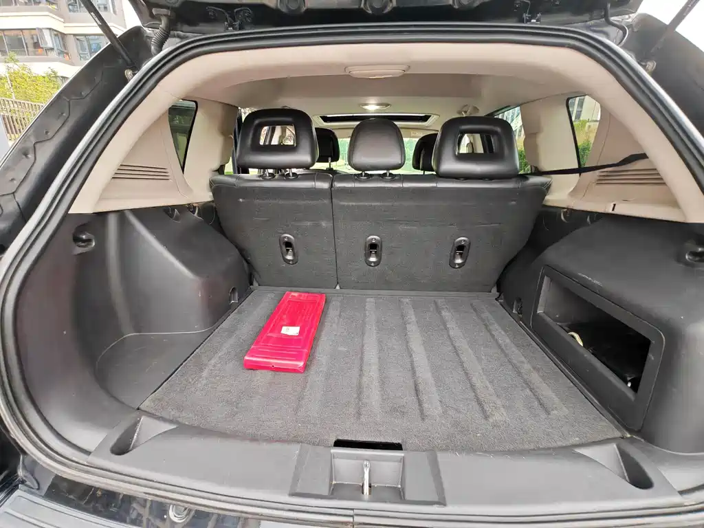 Jeep Compass (Import) — миниатюра 12