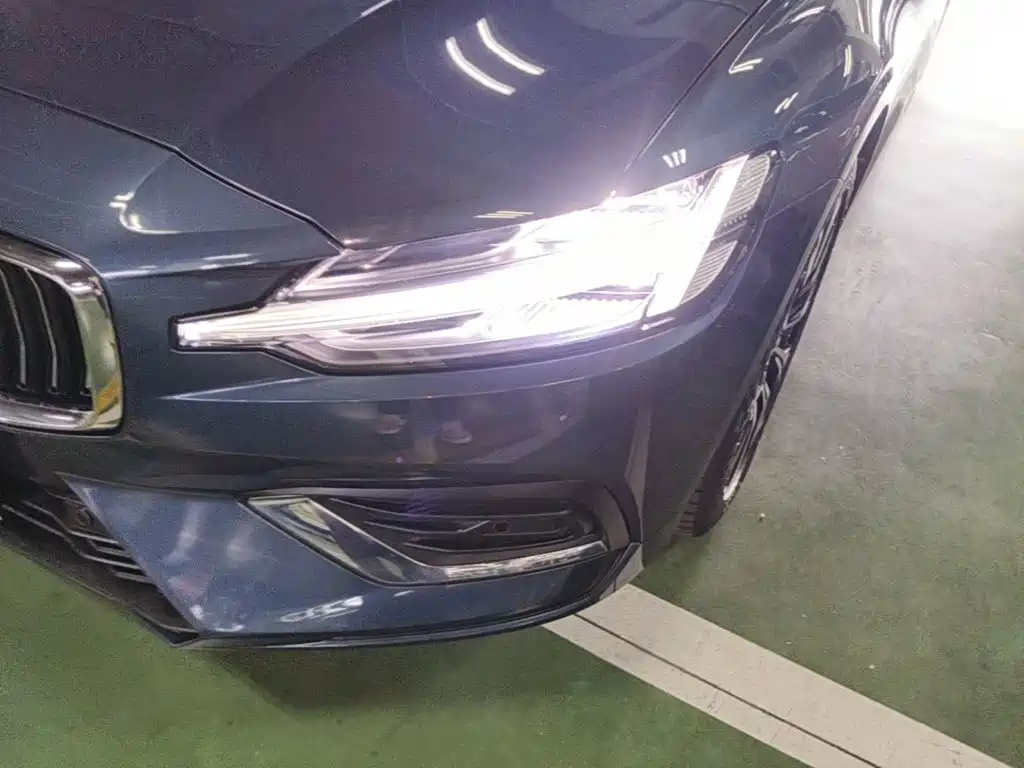 Volvo V60 — миниатюра 24