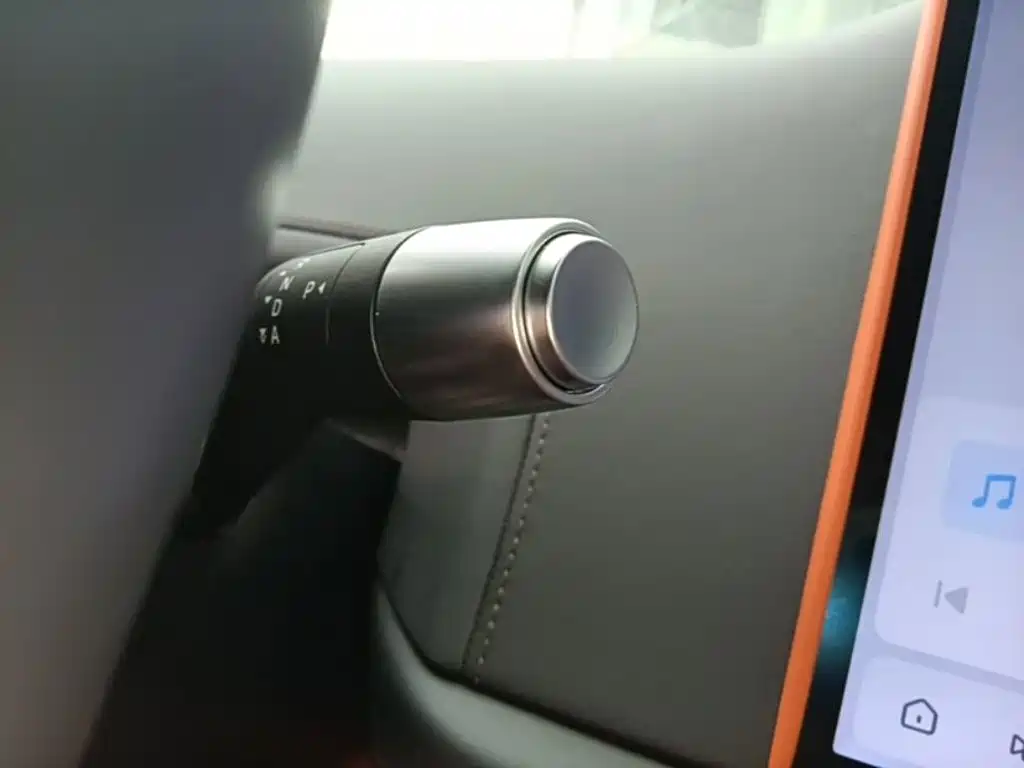 Li Auto Li L6 — миниатюра 14