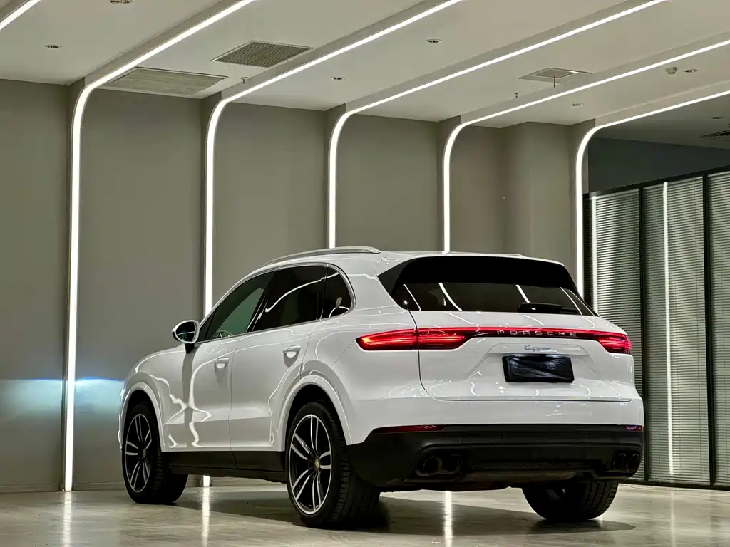 Porsche Cayenne 2018 Cayenne 3.0T