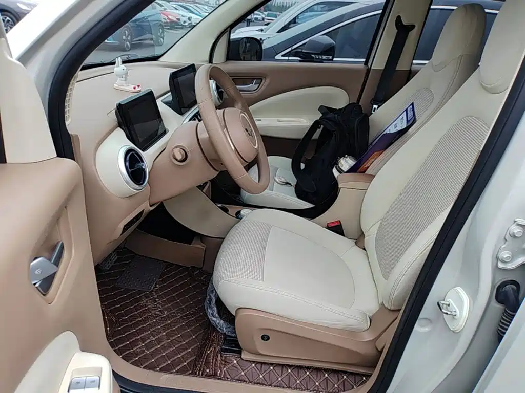 Wuling MINIEV — миниатюра 15