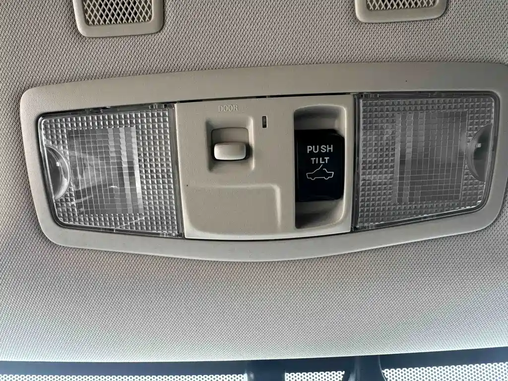 Mitsubishi Outlander — миниатюра 16