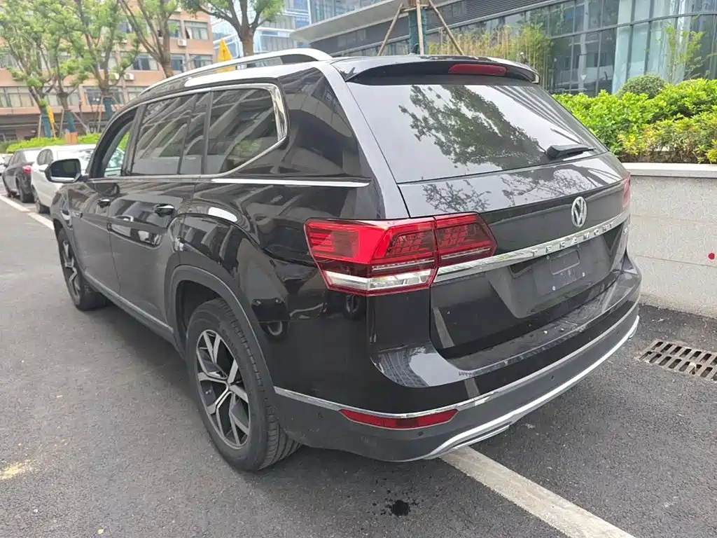 Volkswagen Teramont — миниатюра 5