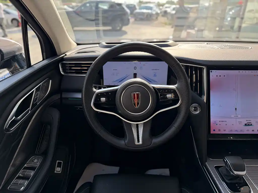 Hongqi Hongqi HS7 PHEV — миниатюра 21