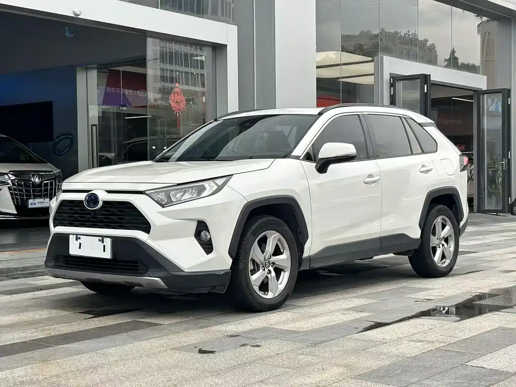 Toyota RAV4 — миниатюра 20