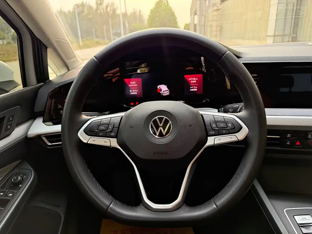 Volkswagen Golf — миниатюра 15