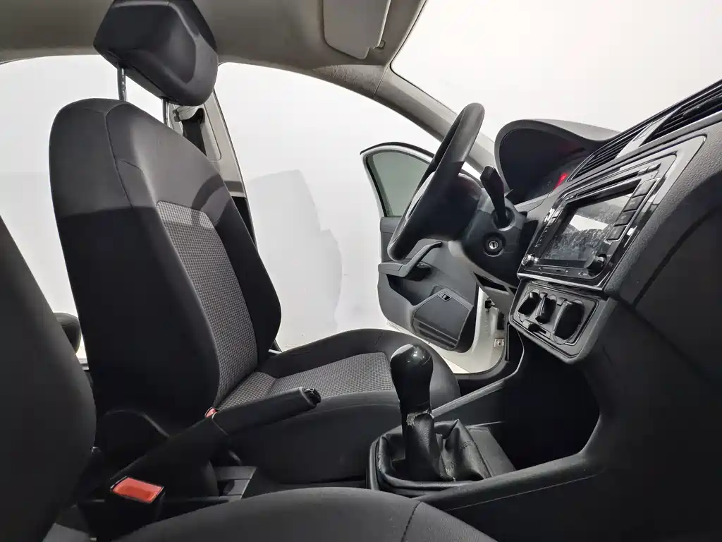 Volkswagen Santana — миниатюра 14