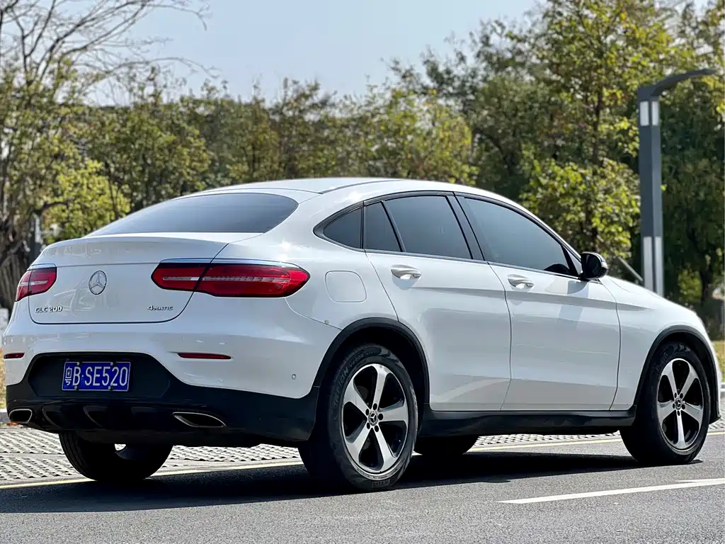 MERCEDES-BENZ GLC COUPE