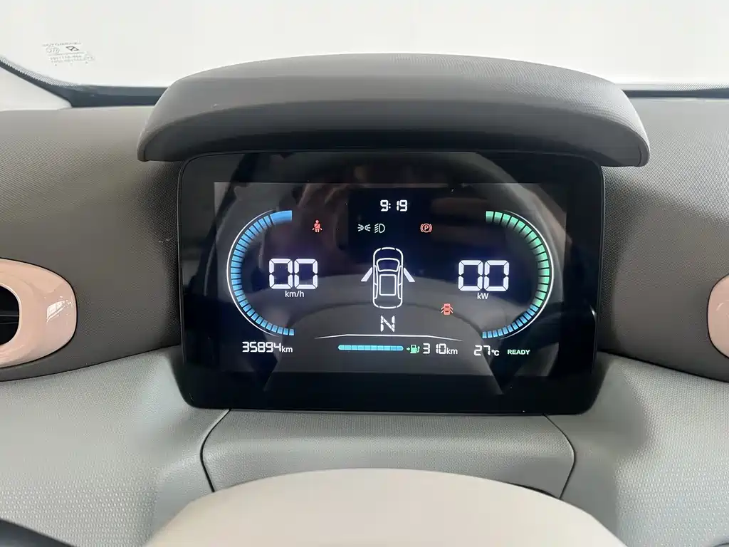 Leapmotor Leapmotor T03 — миниатюра 4