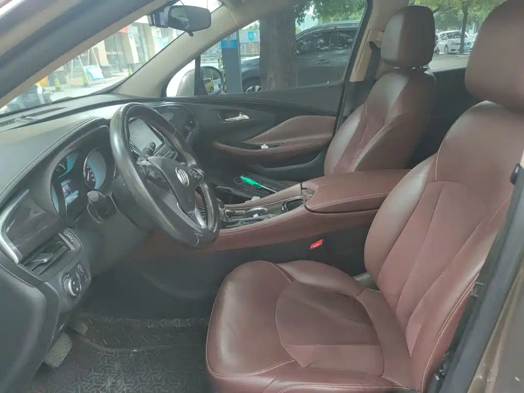 Buick Envision Plus — миниатюра 8