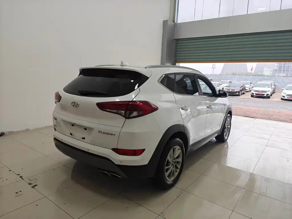 Hyundai Tucson — миниатюра 18