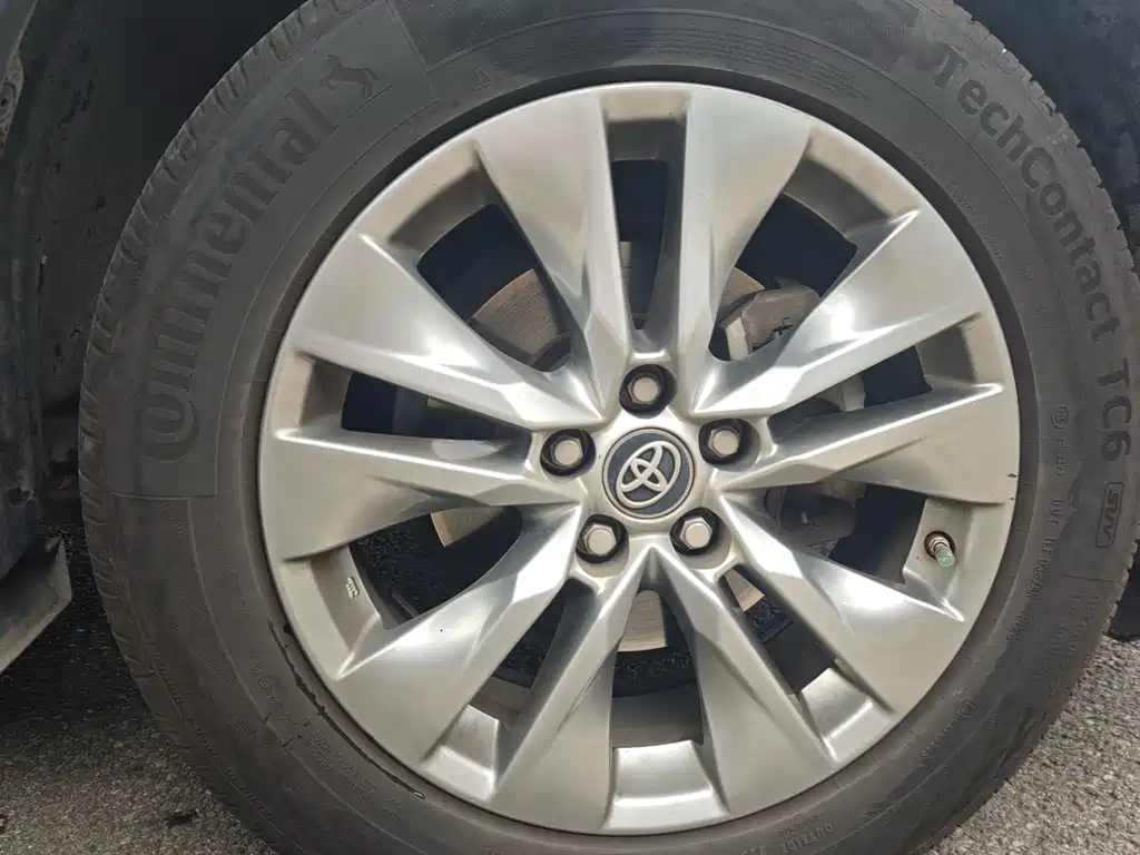 Toyota Wildlander — миниатюра 8