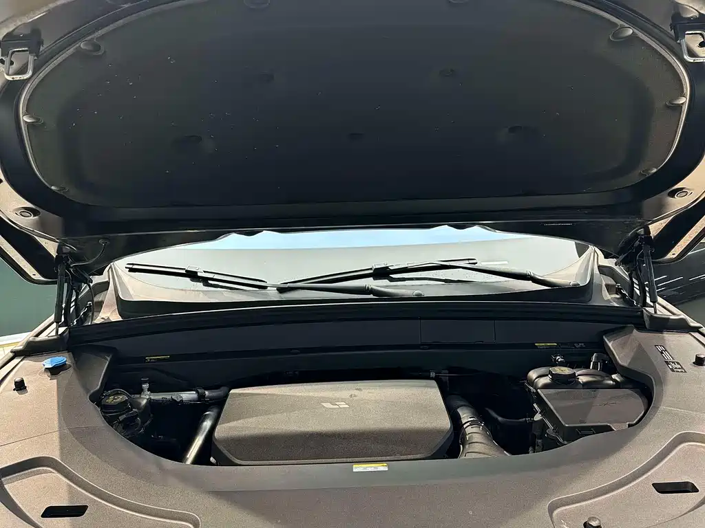 Li Auto Li L7 — миниатюра 13