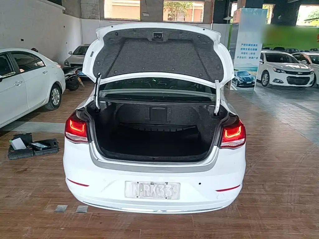 Chevrolet Malibu — миниатюра 19