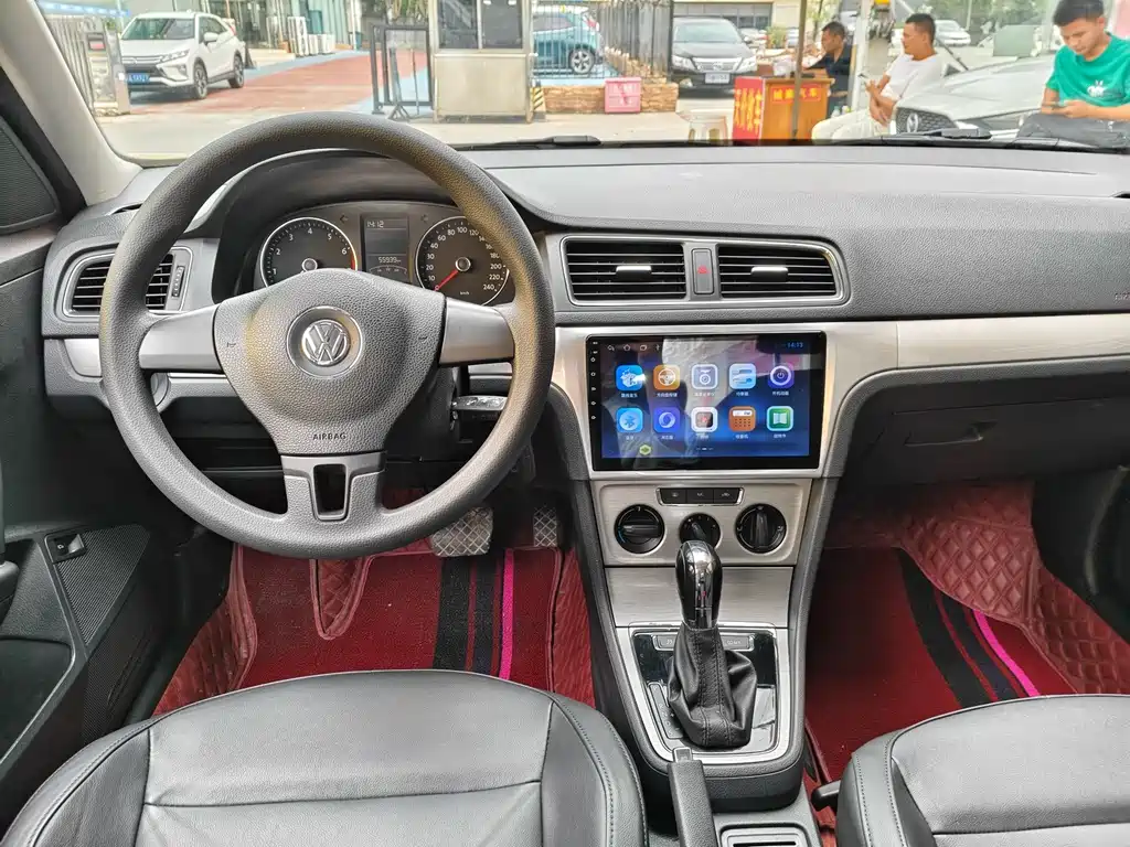Volkswagen Lavida — миниатюра 6