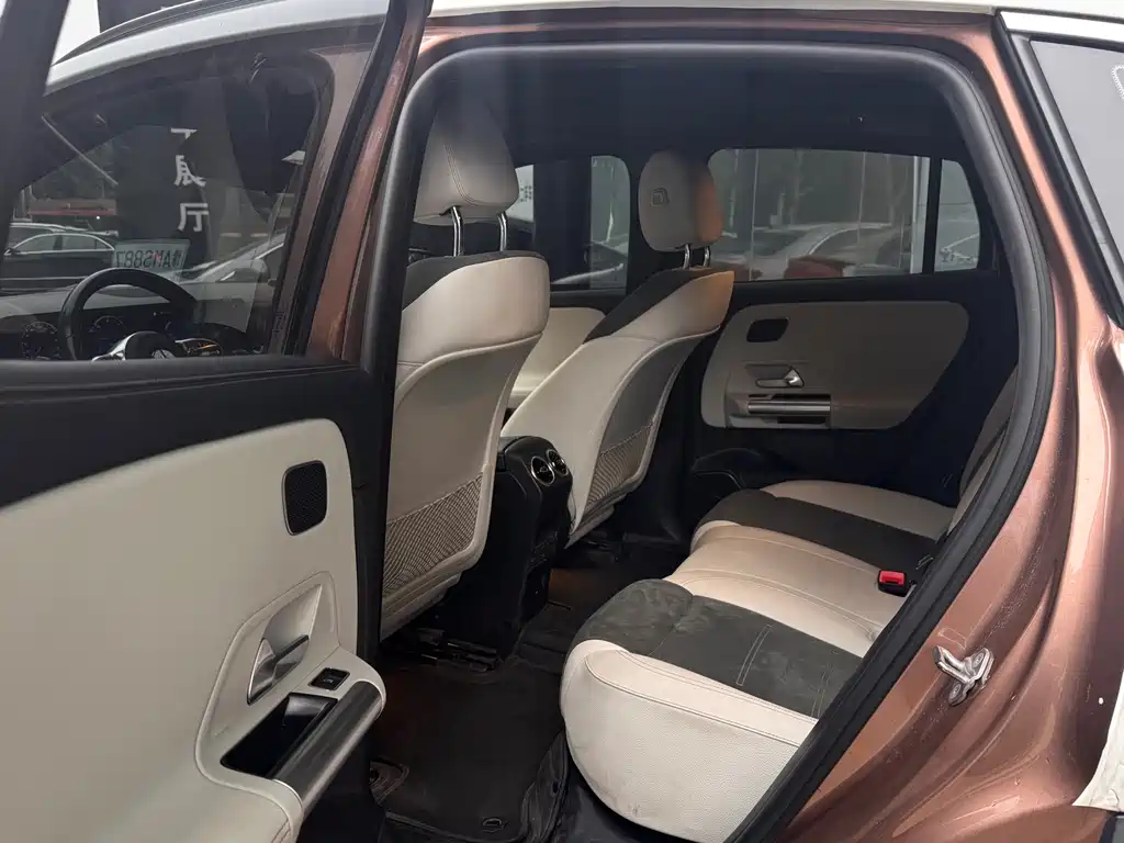 Mercedes-Benz EQA — миниатюра 7