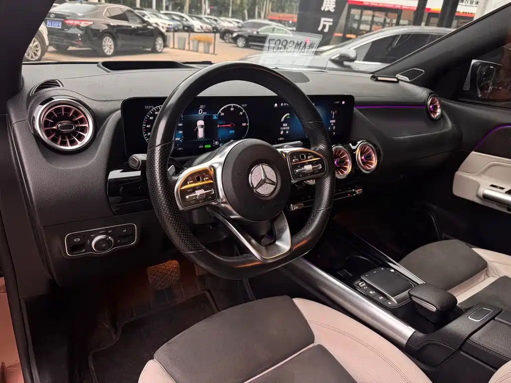 Mercedes-Benz EQA — миниатюра 9