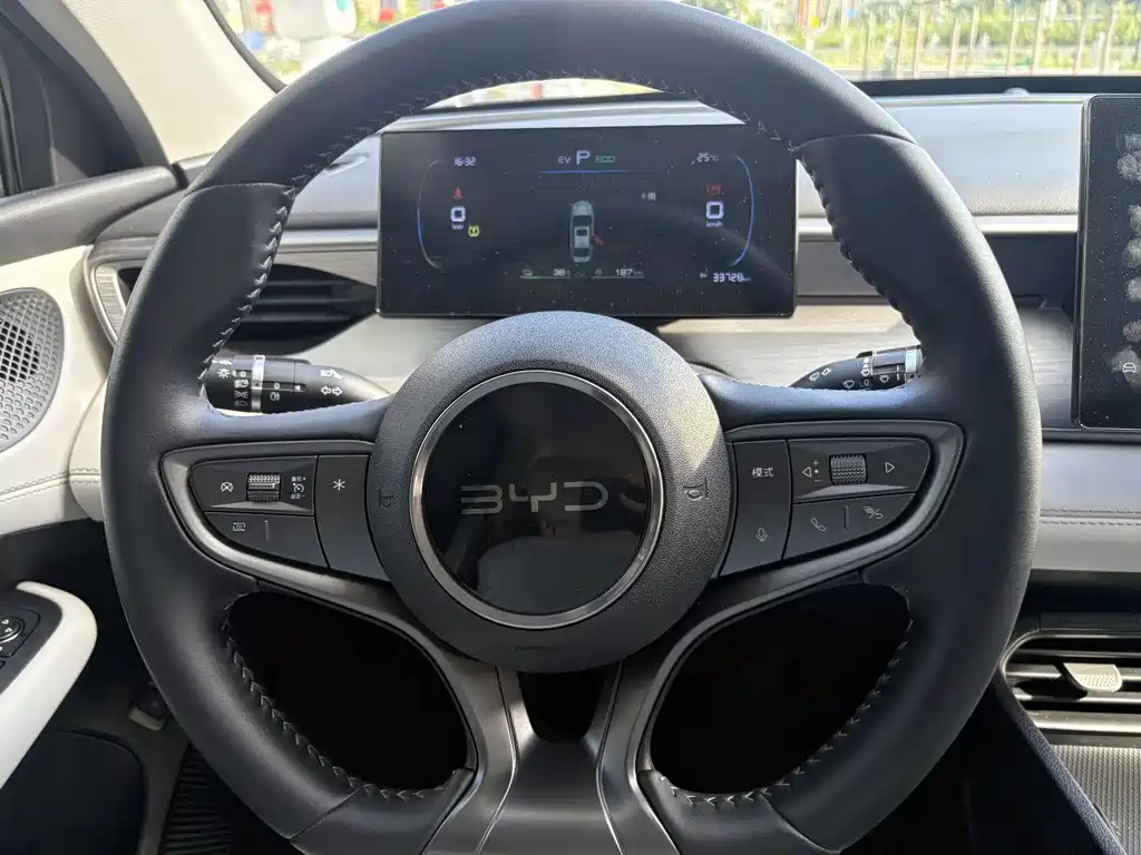 BYD Seal 05 DM-i — миниатюра 7