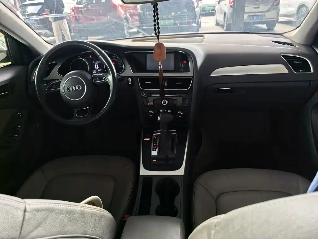 Audi A4L — миниатюра 8