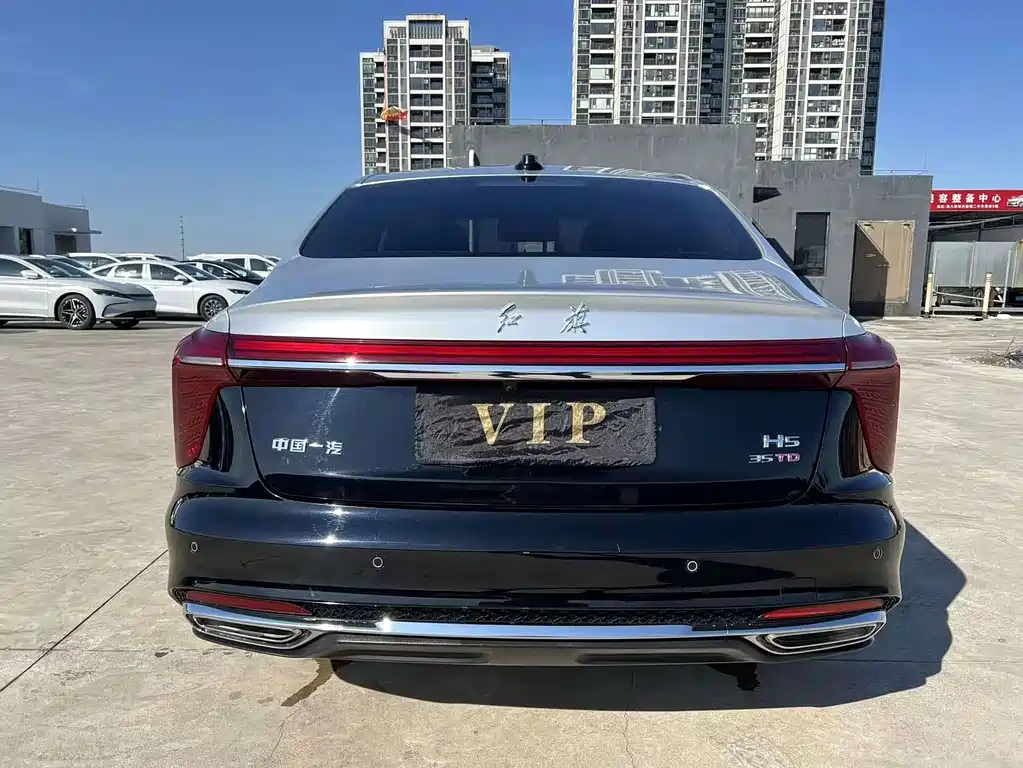 Hongqi Hongqi H5 — миниатюра 14