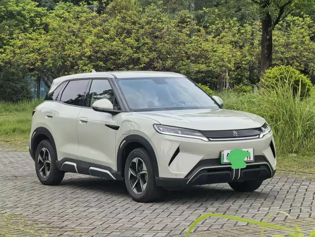 BYD Yuan UP — миниатюра 3