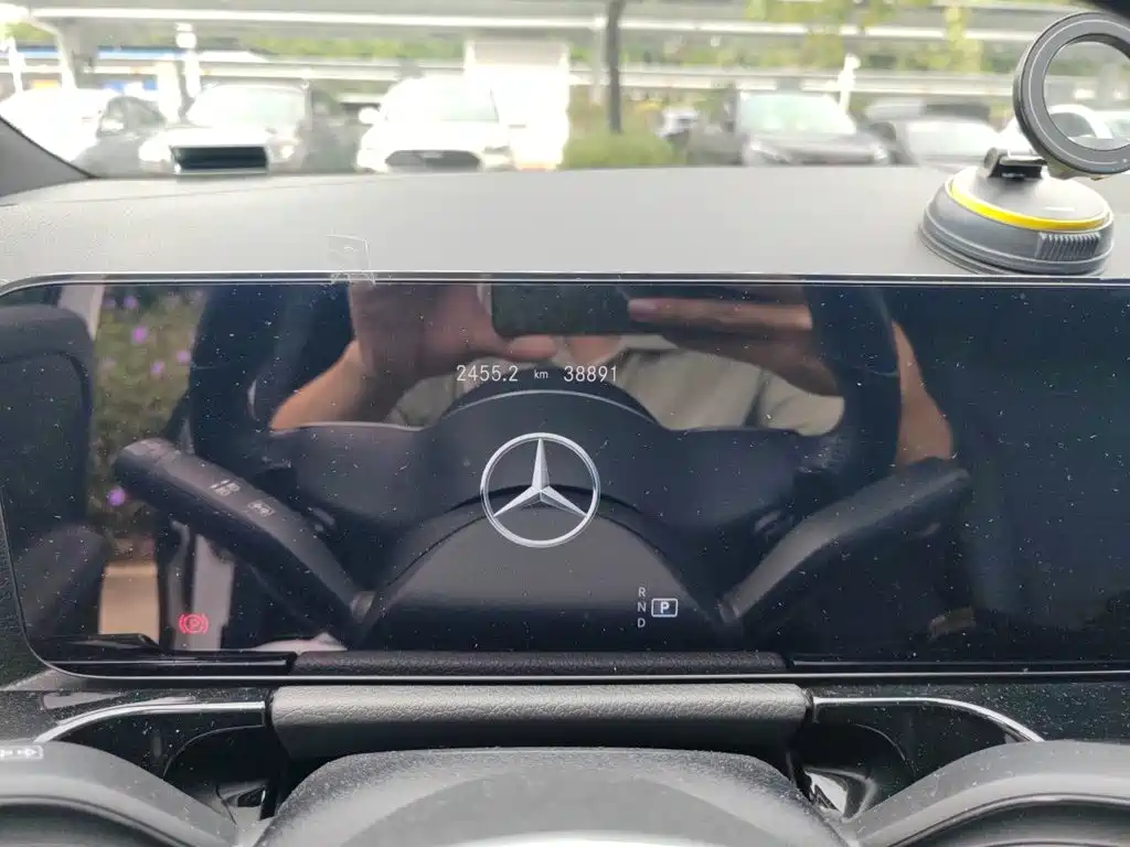 Mercedes-Benz GLA — миниатюра 13