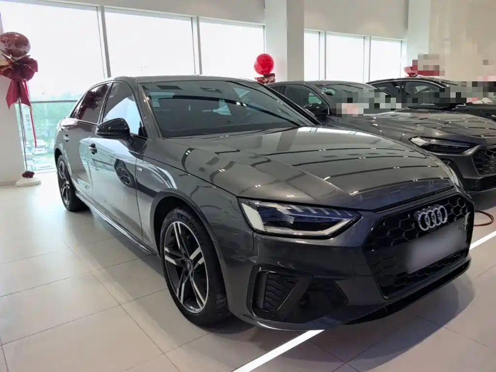 Audi A4L — миниатюра 4