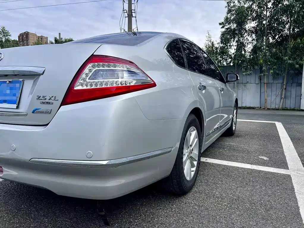 Nissan Teana — миниатюра 8