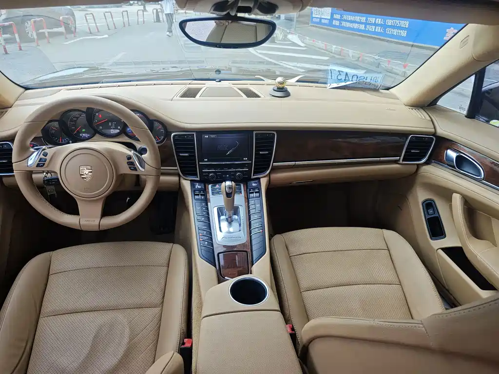 Porsche Panamera — миниатюра 11