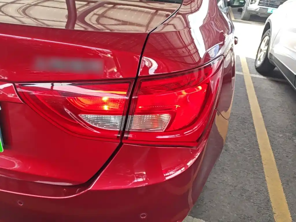 Buick Excelle — миниатюра 8