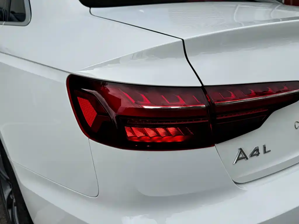 Audi A4L — миниатюра 31
