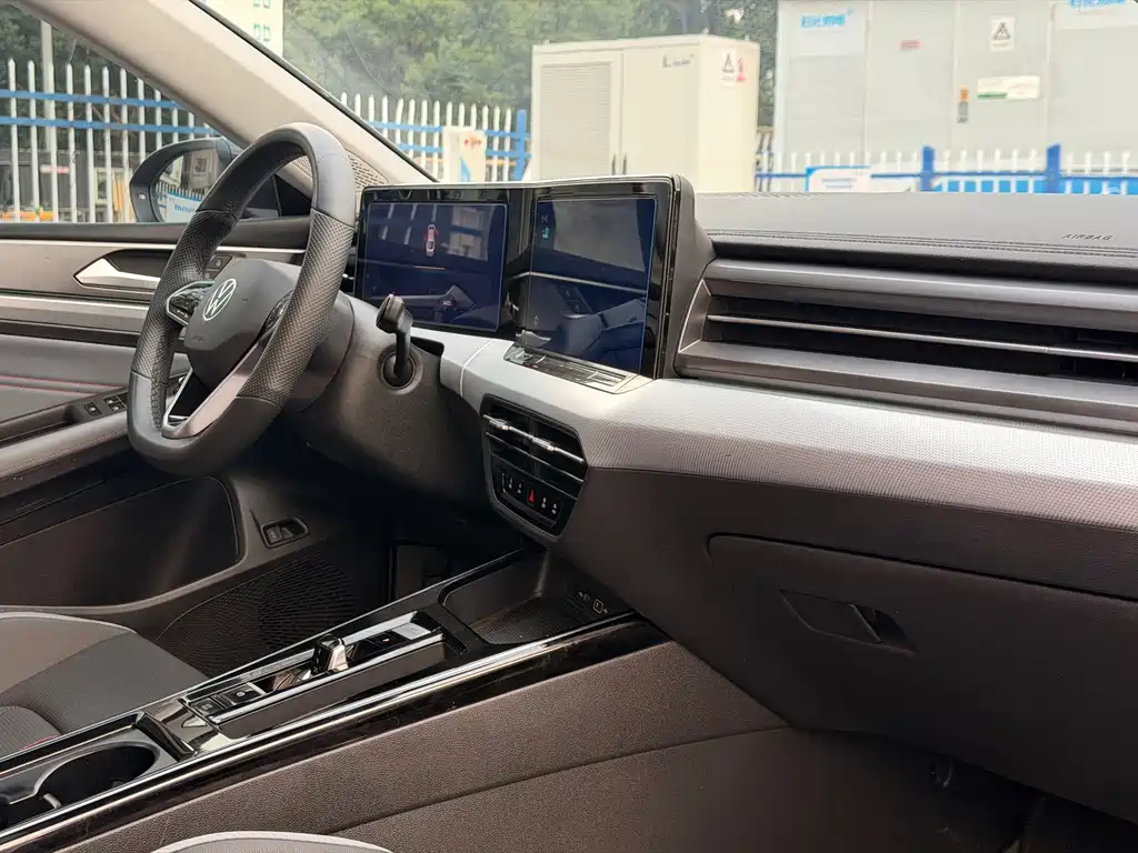 Volkswagen Lamando — миниатюра 13
