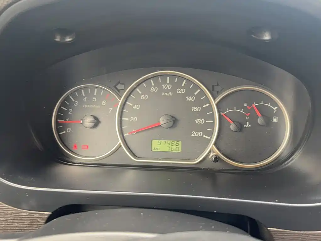 Wuling Hongguang — миниатюра 12