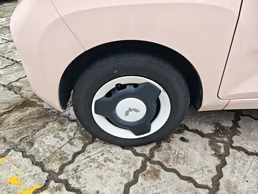 Wuling MINIEV — миниатюра 23