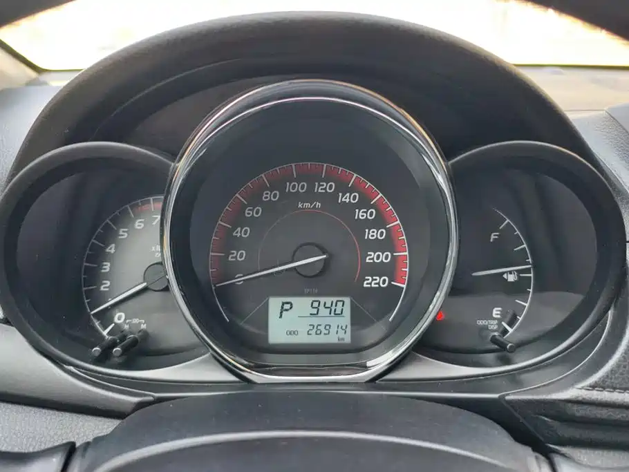 Toyota Vios FS — миниатюра 14