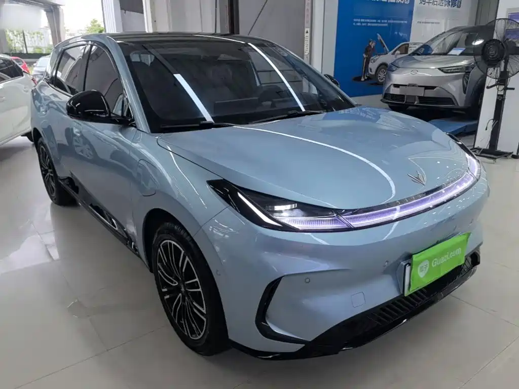 ARCFOX Beta T1 — миниатюра 4