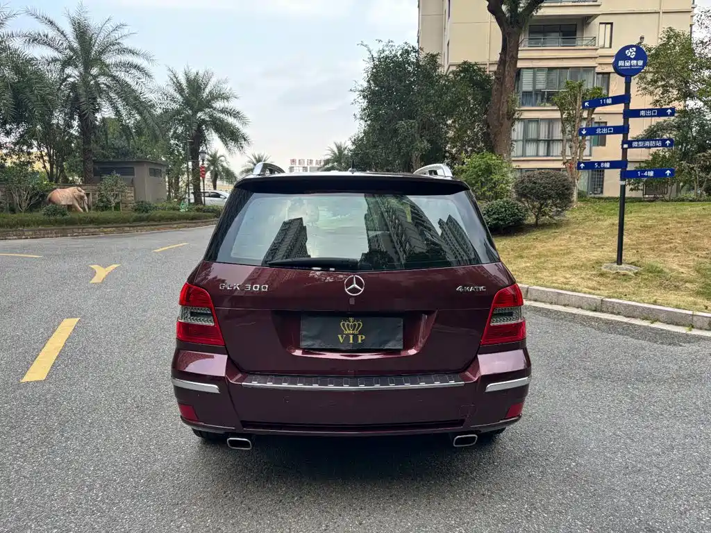 Mercedes-Benz GLK-Class (Import) — миниатюра 5