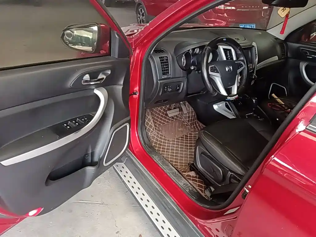 Changan CS35 — миниатюра 16