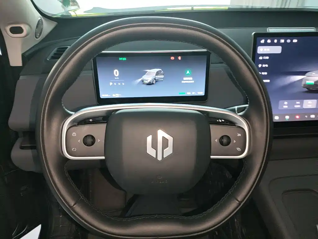 Leapmotor Leapmotor C10 — миниатюра 11