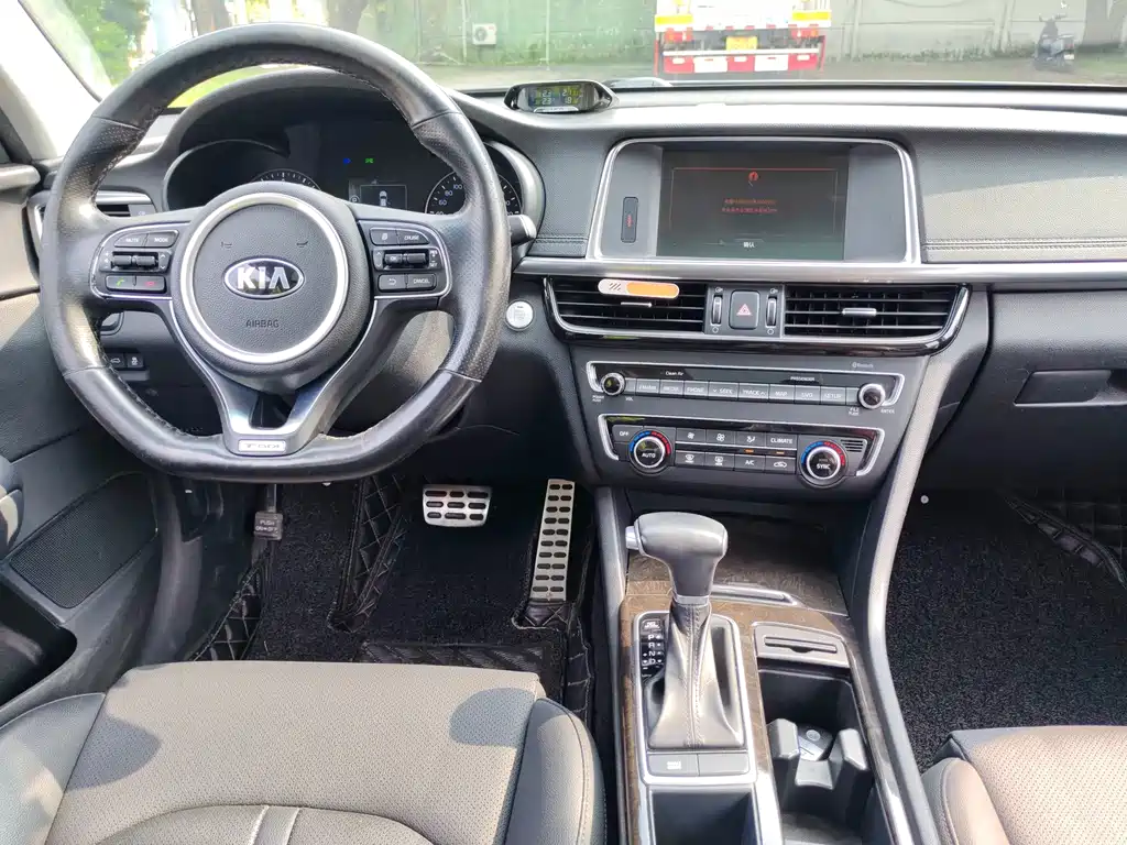 Kia K5 — миниатюра 9