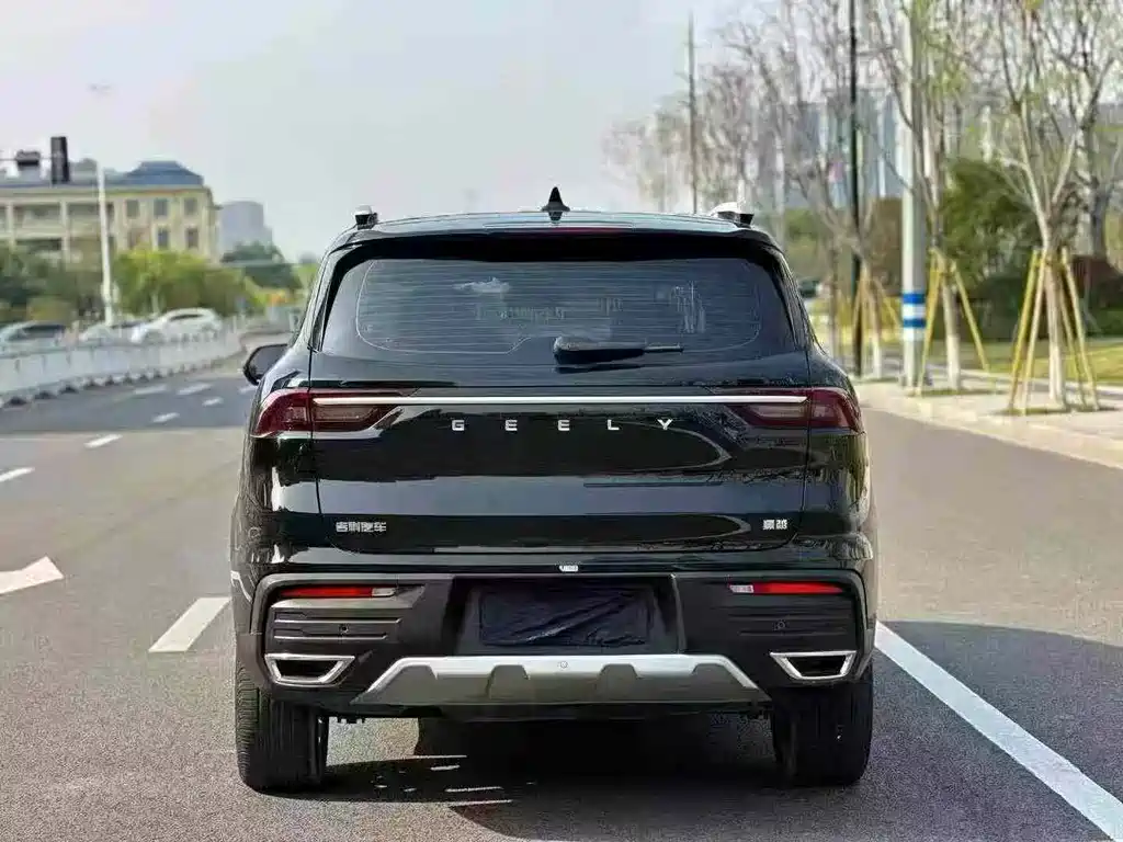 Geely Haoyue — миниатюра 8