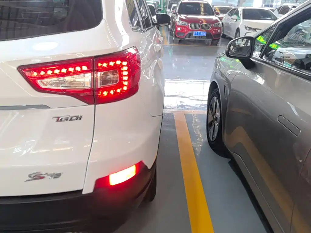 Changan CS75 — миниатюра 8
