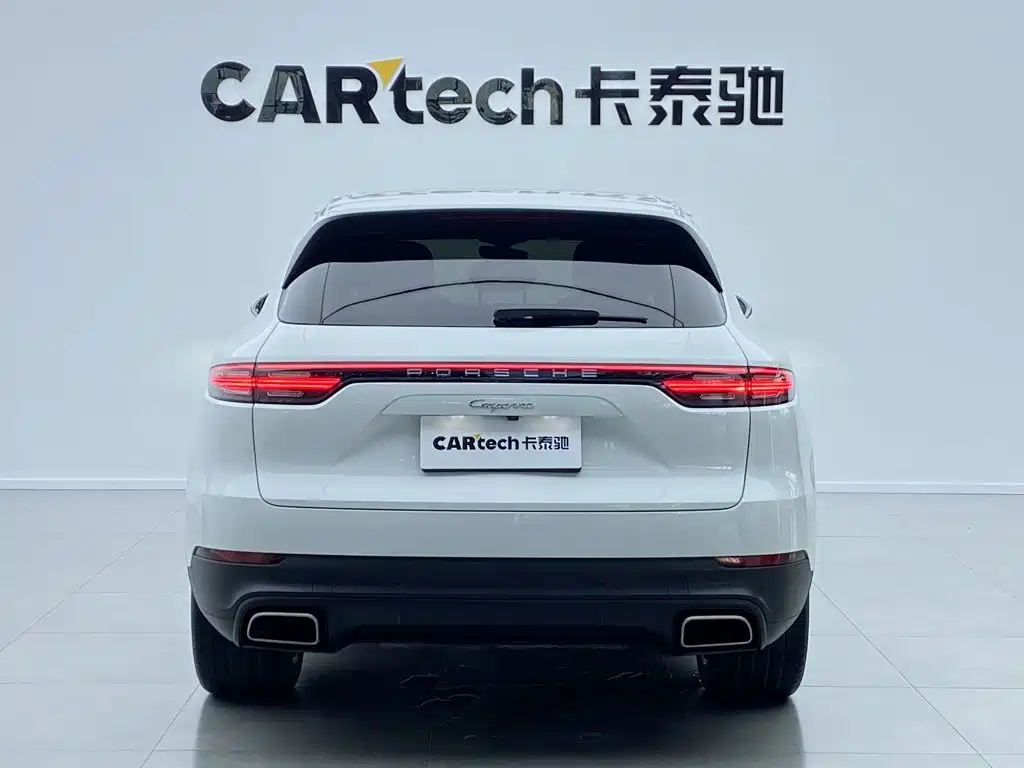 Porsche Cayenne — миниатюра 5
