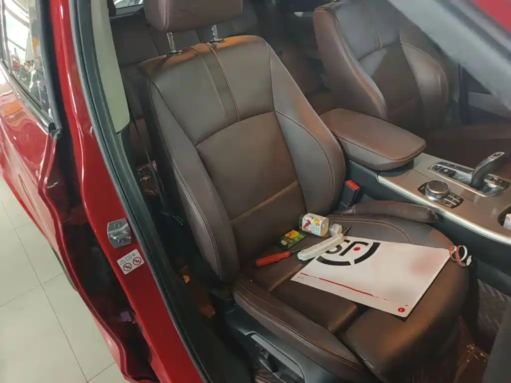BMW X4 — миниатюра 25