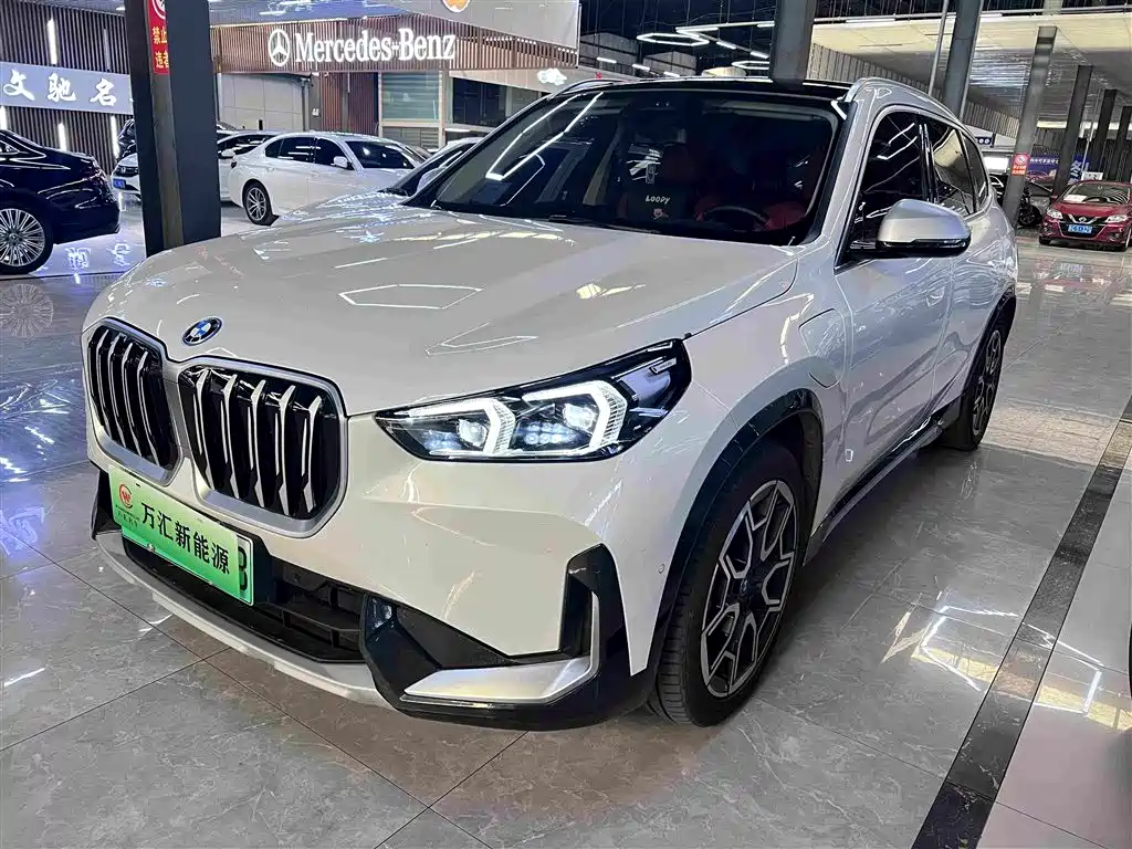 BMW iX1 — миниатюра 3
